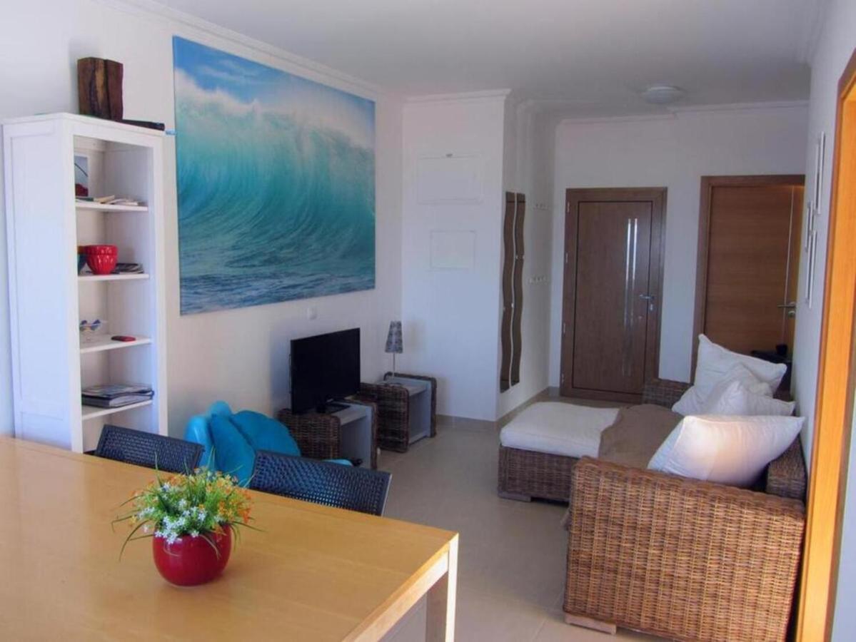 Apartment At Praia Paredes De Vitoria By Book Yourholiday Pt Pataias Exterior foto